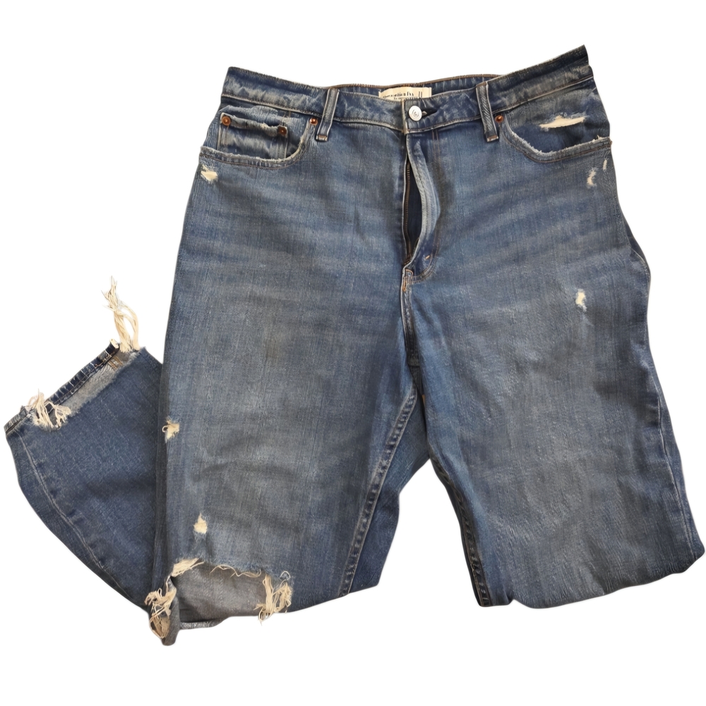 ☆Abercrombie & Fitch The Mom High Rise Distressed Blue Jeans☆